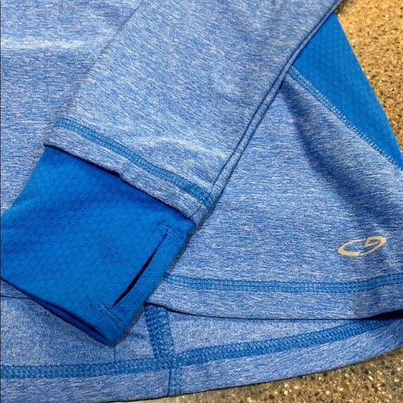 💙Champion performance top - Picture 4 of 5